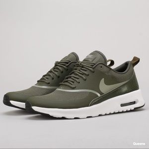 Nike Air Max Thea Sneaker Olive Green Size 9.5